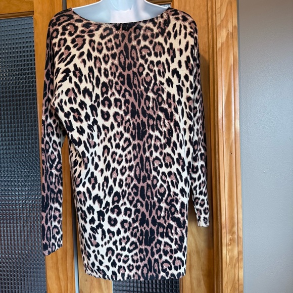 INC International Concepts Animal Leopard Print lightweight sweater sz small - Picture 2 of 8